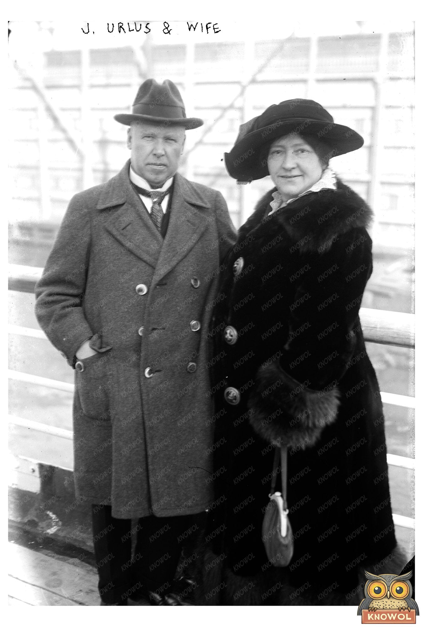 1920s Vintage Portrait of a Stylish Couple