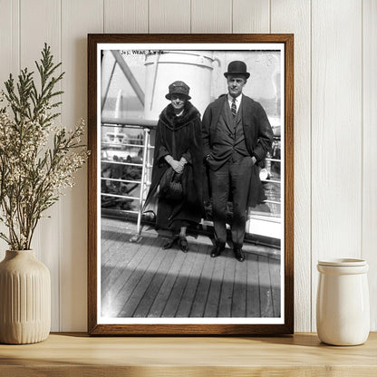 1920s Vintage Portrait of a Charming Couple