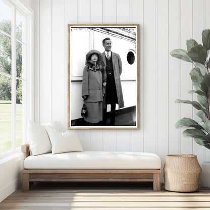 1920s Golf Icon and Spouse: A Timeless Portrait