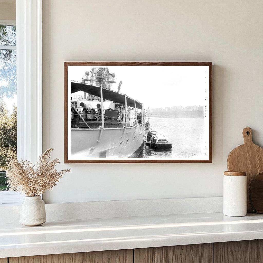 Historic Departure: Theodore Roosevelt Jr. in Illinois