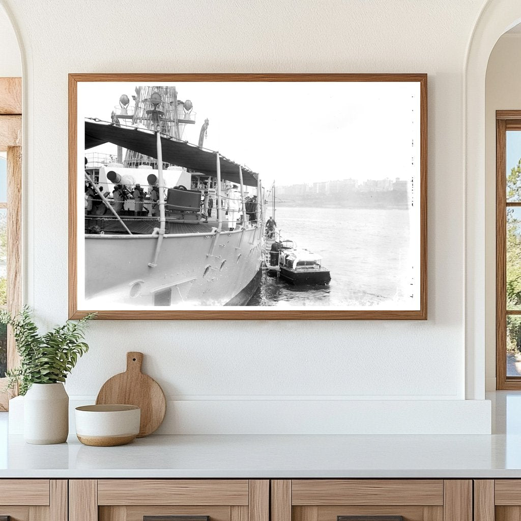 Historic Departure: Theodore Roosevelt Jr. in Illinois