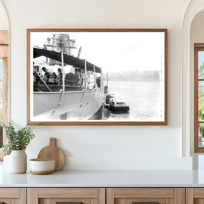 Historic Departure: Theodore Roosevelt Jr. in Illinois
