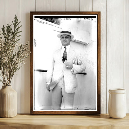 1920s Portrait of a Vintage News Icon in Focus