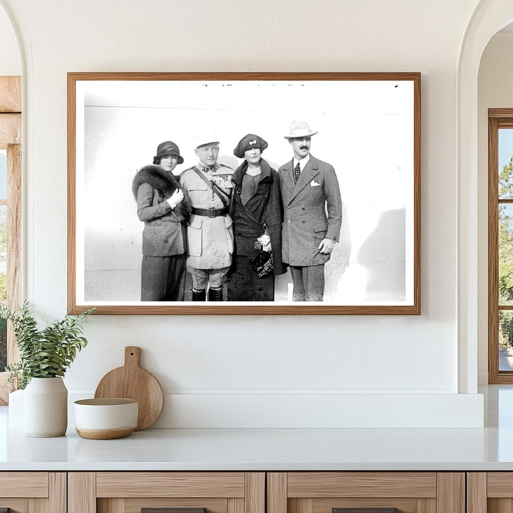 1923 Couples Day Out: Timeless Elegance in Focus