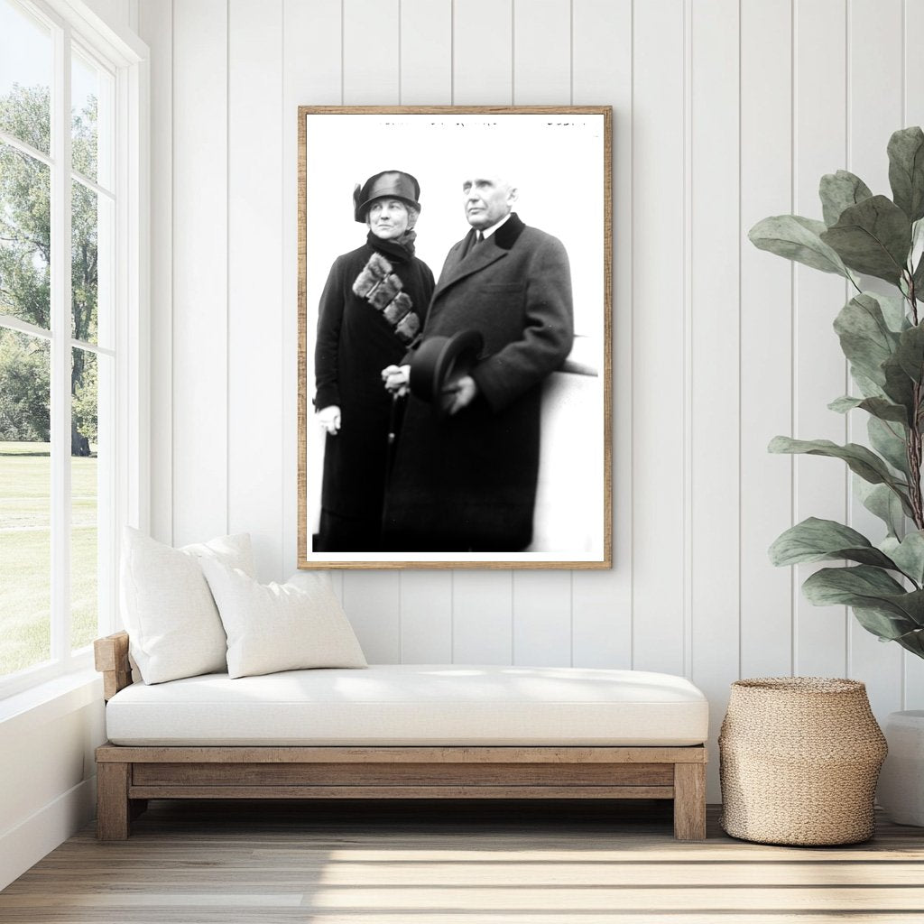 Early 20th-Century Power Couple: Kellogg Portrait