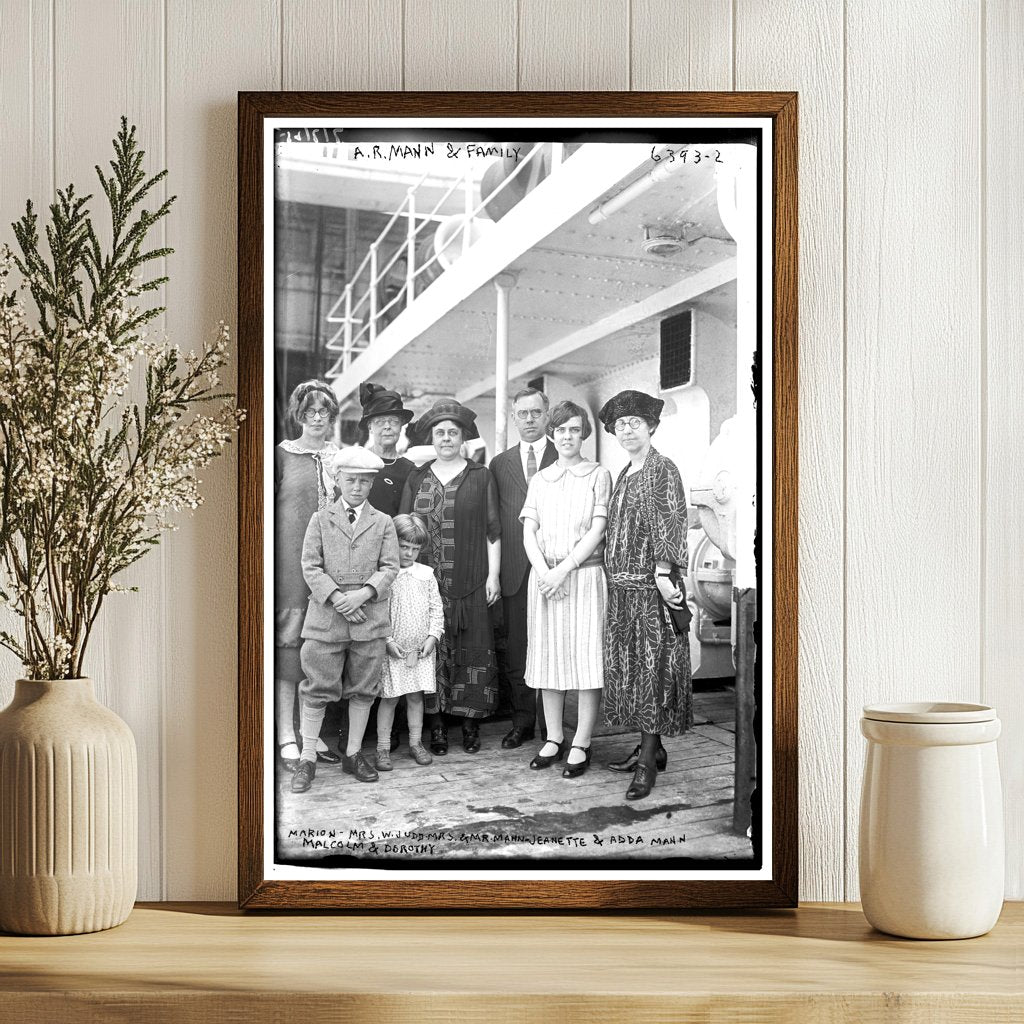 1925 Marion Family Portrait: A.R. Mann Clan Moments