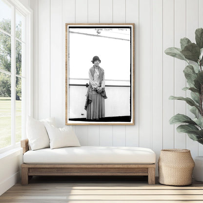 1925 Womens Golf Pioneer Glena Collett in Action