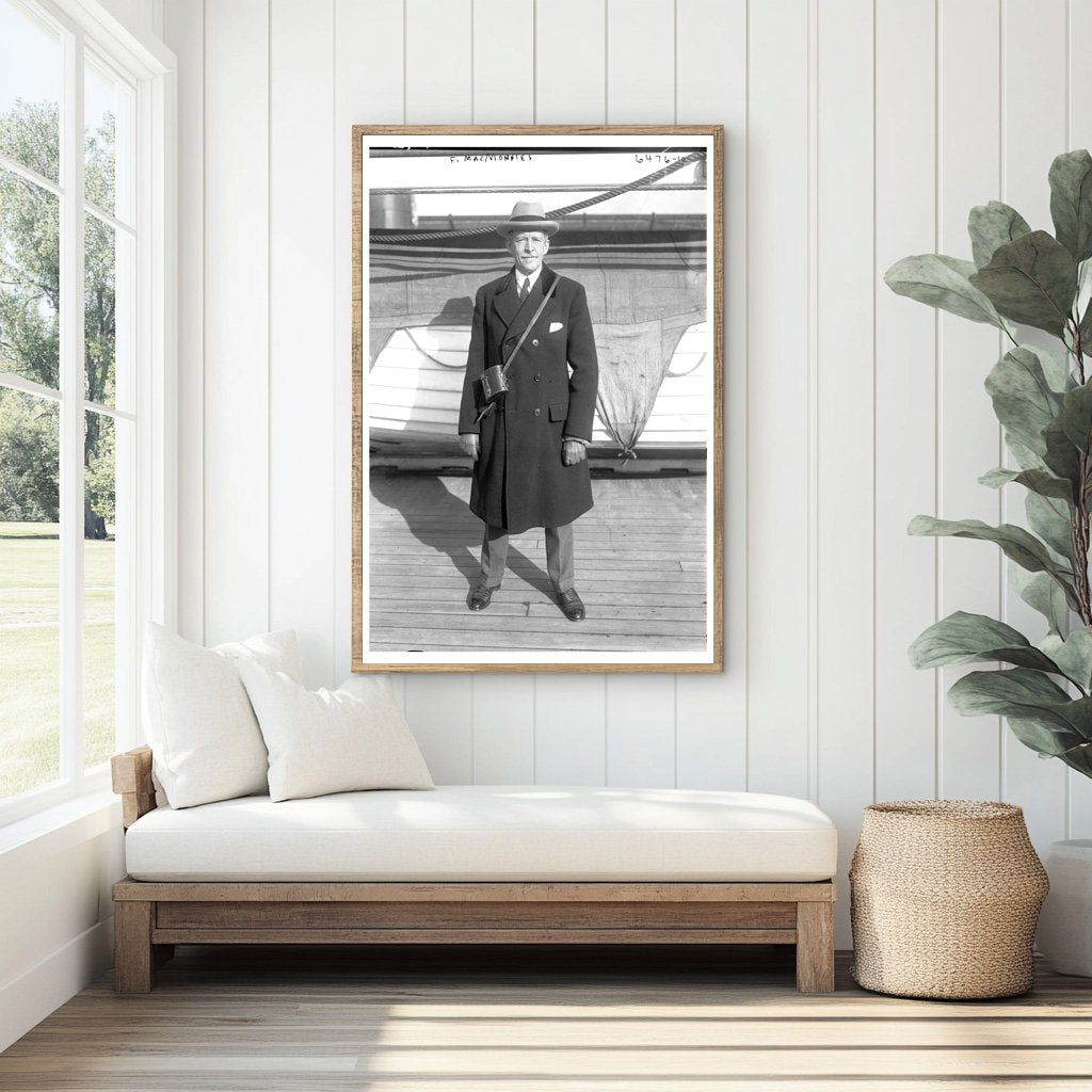 1925 Portrait of Celebrated American Sculptor