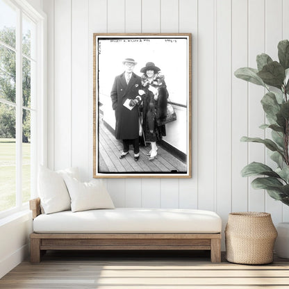 1928 Vintage Portrait of a Stylish Couple