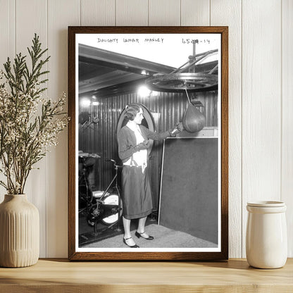 1926 Portrait of Daughty Lamar Manley: A Social Shift