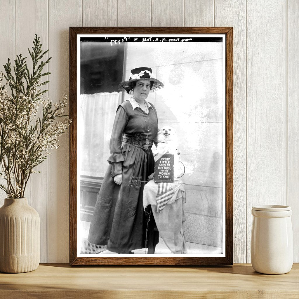 Elegant Mrs. H.A. Pell with Beloved Peggy, 1918