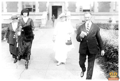 1920 Portrait of a Renowned Opera Contralto