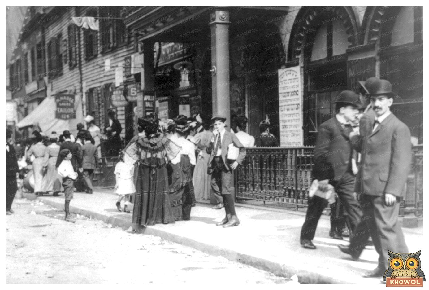 Rosh Hashanah Gathering at East Side Synagogue, 1905