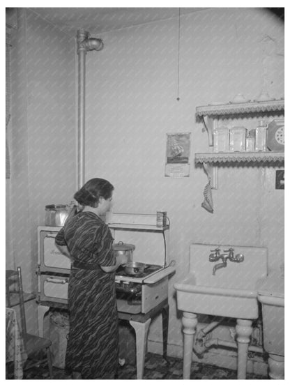 Nathan Katzs Apartment Bronx November 1936 FSA/OWI Image