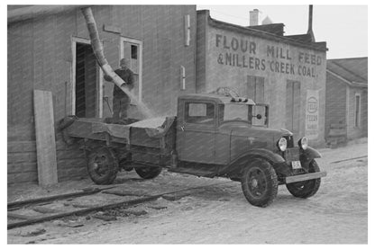 Workers Loading Corn in Spencer Iowa December 1936