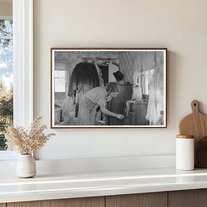 Shack Interior in Shantytown Spencer Iowa December 1936