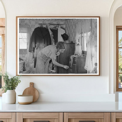 Shack Interior in Shantytown Spencer Iowa December 1936