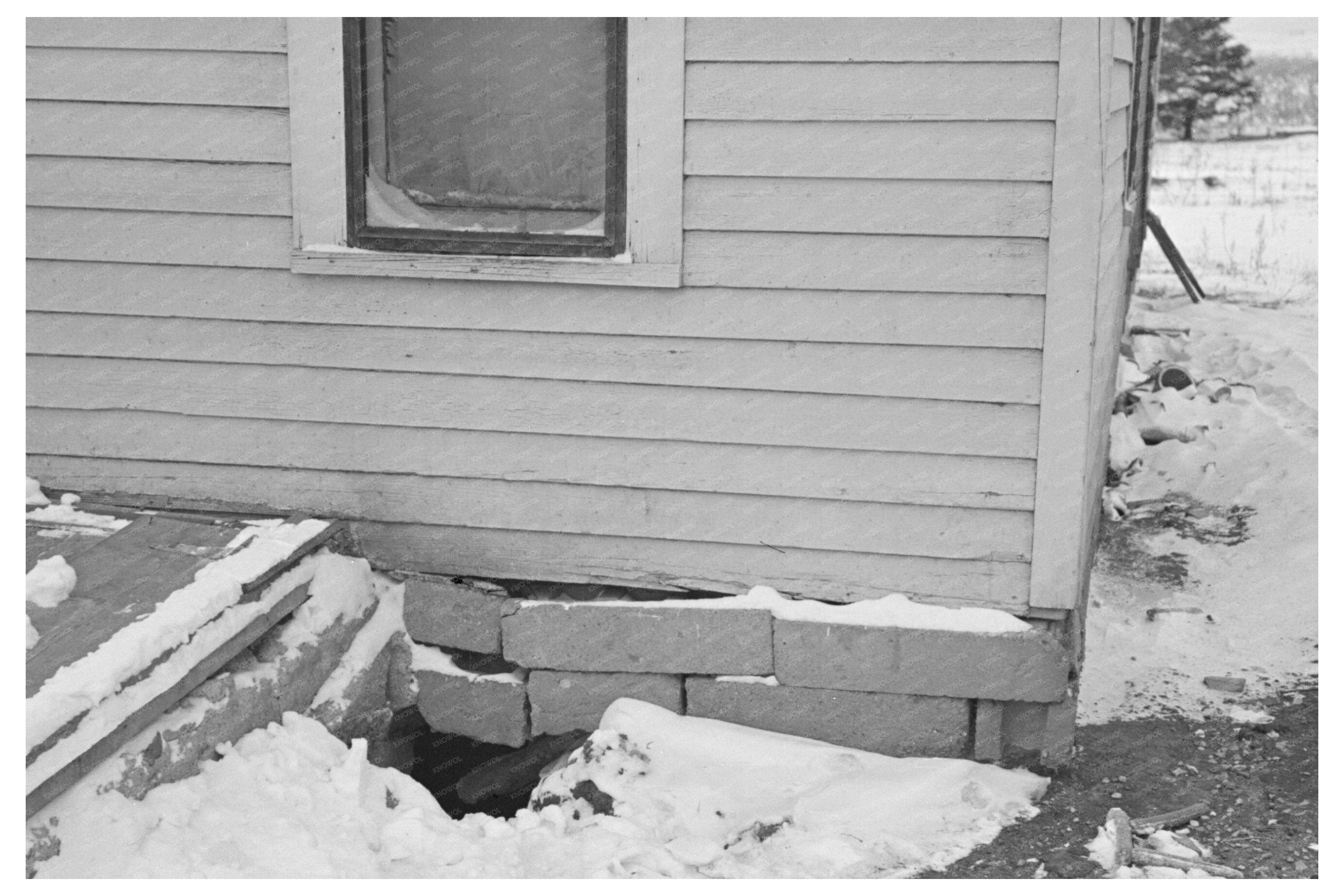 House Foundation Repairs on Frank Dardis Farm 1936