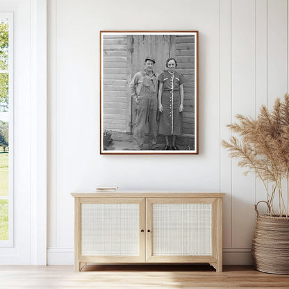 Roy Merriott Family on Iowa Farm December 1936