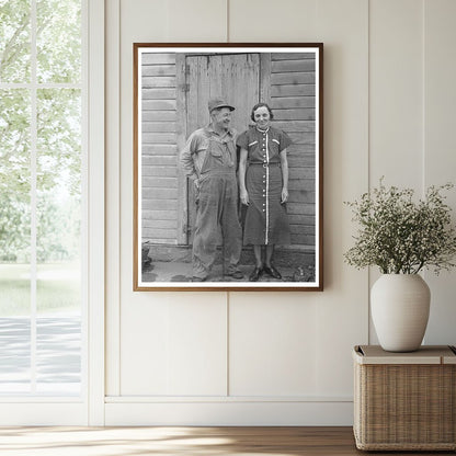 Mr and Mrs Roy Merriott on Farm Estherville Iowa 1936