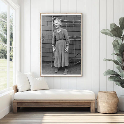 Vintage Image of Mrs. Andrew Ostermeyer 1936 Iowa Homesteader