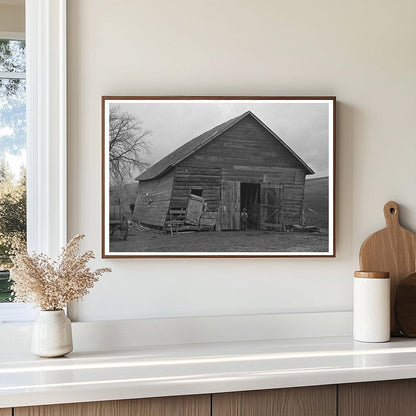 Corncrib on Frank Moodys Farm Iowa December 1936