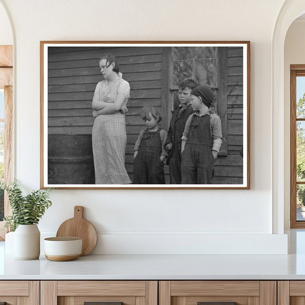 Moody Family Children in Iowa December 1936 Vintage Photo