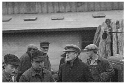 Farmers Livestock Sales Mapleton Iowa December 1936