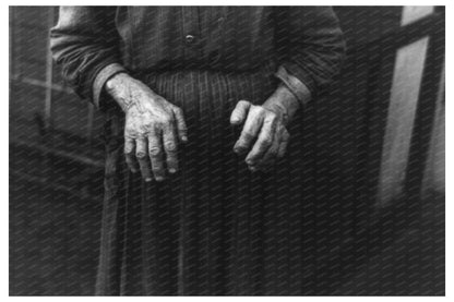 Hands of Mrs. Andrew Ostermeyer Iowa Farming Life 1936