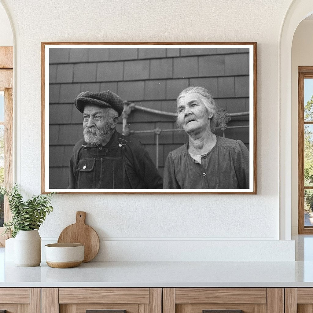 Mr. and Mrs. Andrew Ostermeyer December 1936 Iowa Homesteaders