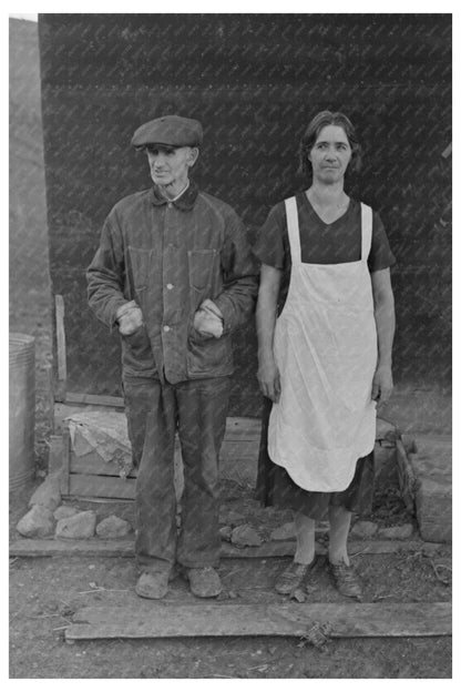 Farmers Mr. and Mrs. Charles Banta Anthon Iowa 1936