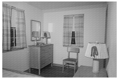 Vintage Bedroom Design Model House Greendale 1937