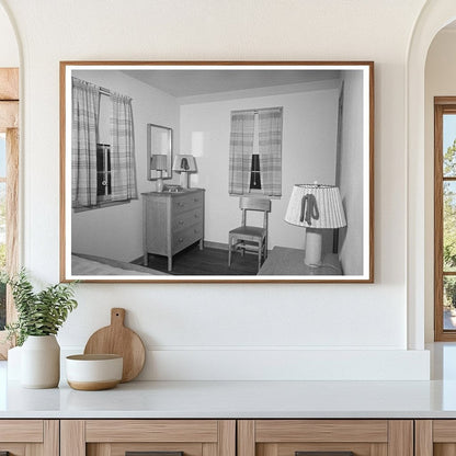 Vintage Bedroom Design in Greendale Wisconsin 1937