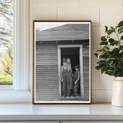 Children of John Mathews on Wisconsin Farm June 1937