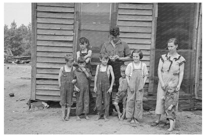 Earl Taylor Family Farming in Black River Falls 1937