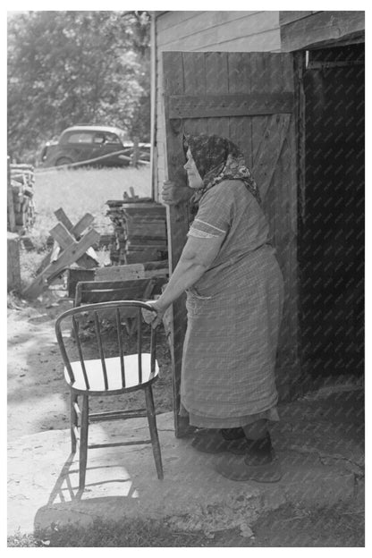 Bohemian Farmers Wife Black River Falls 1937 Image