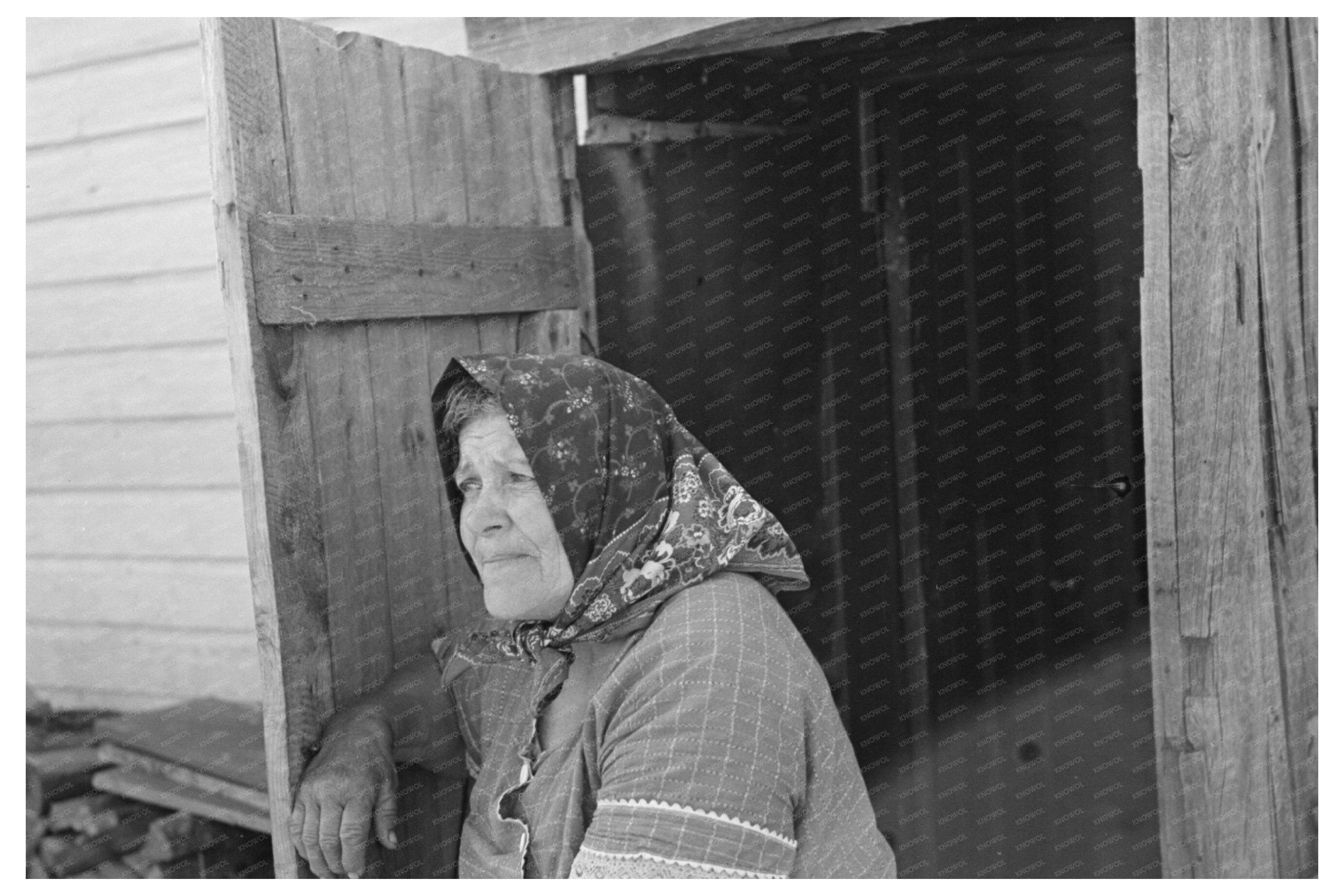 Bohemian Farmers Wife in Wisconsin June 1937