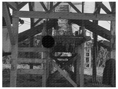 Farmers Processing Shelled Peas Sun Prairie Wisconsin 1937