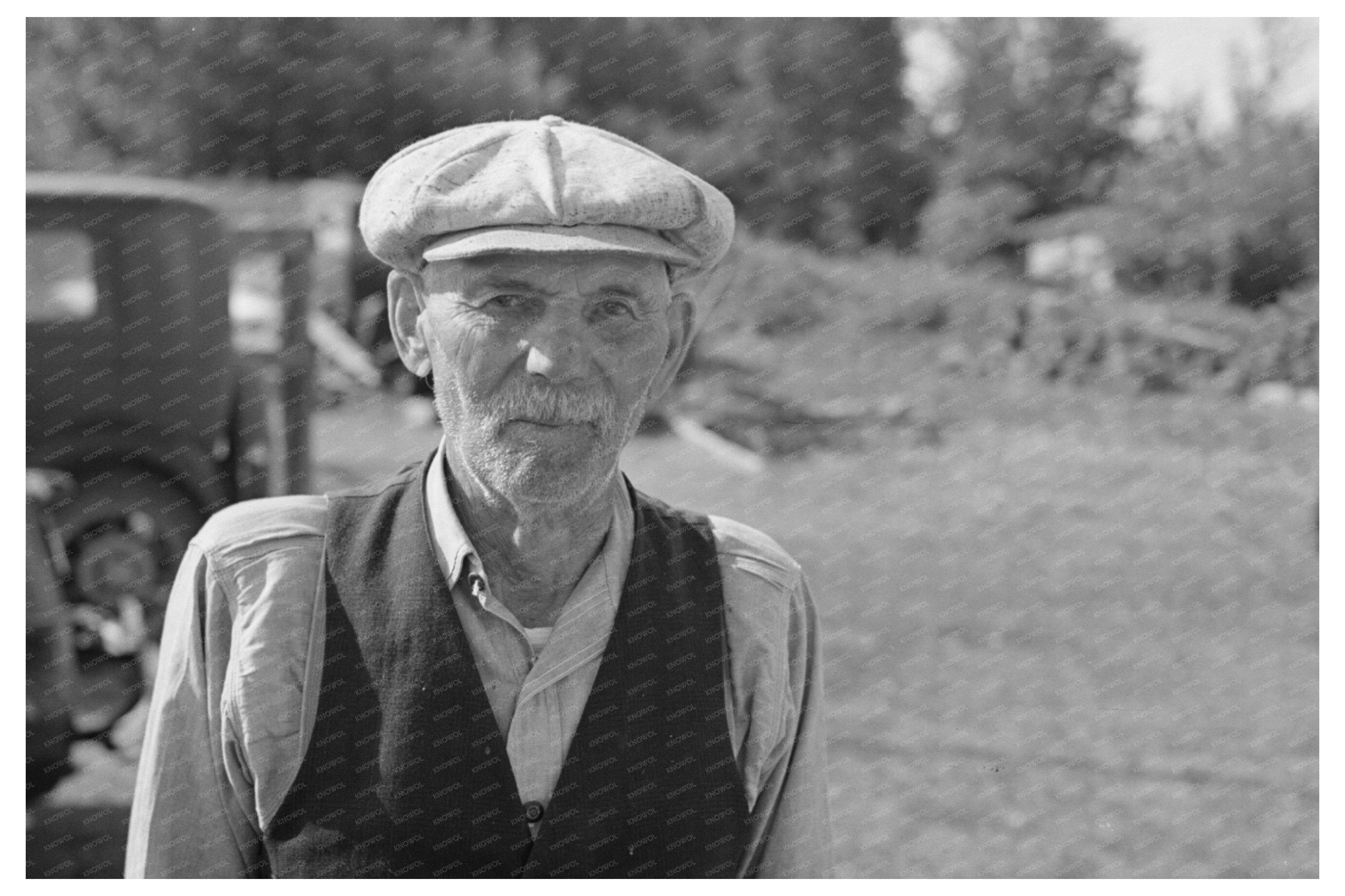 Elderly Lumber Worker Winton Minnesota August 1937 Photo