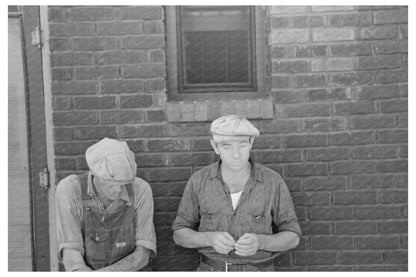 Unemployed Men in Gateway District Minneapolis 1937