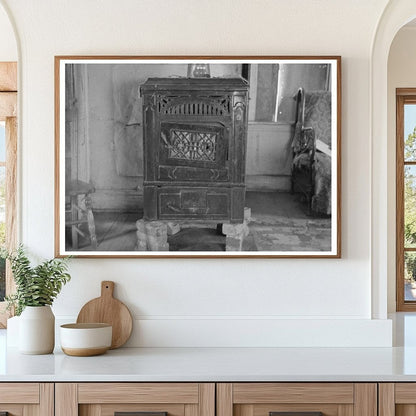 Heater in William Huravitchs Home North Dakota 1937