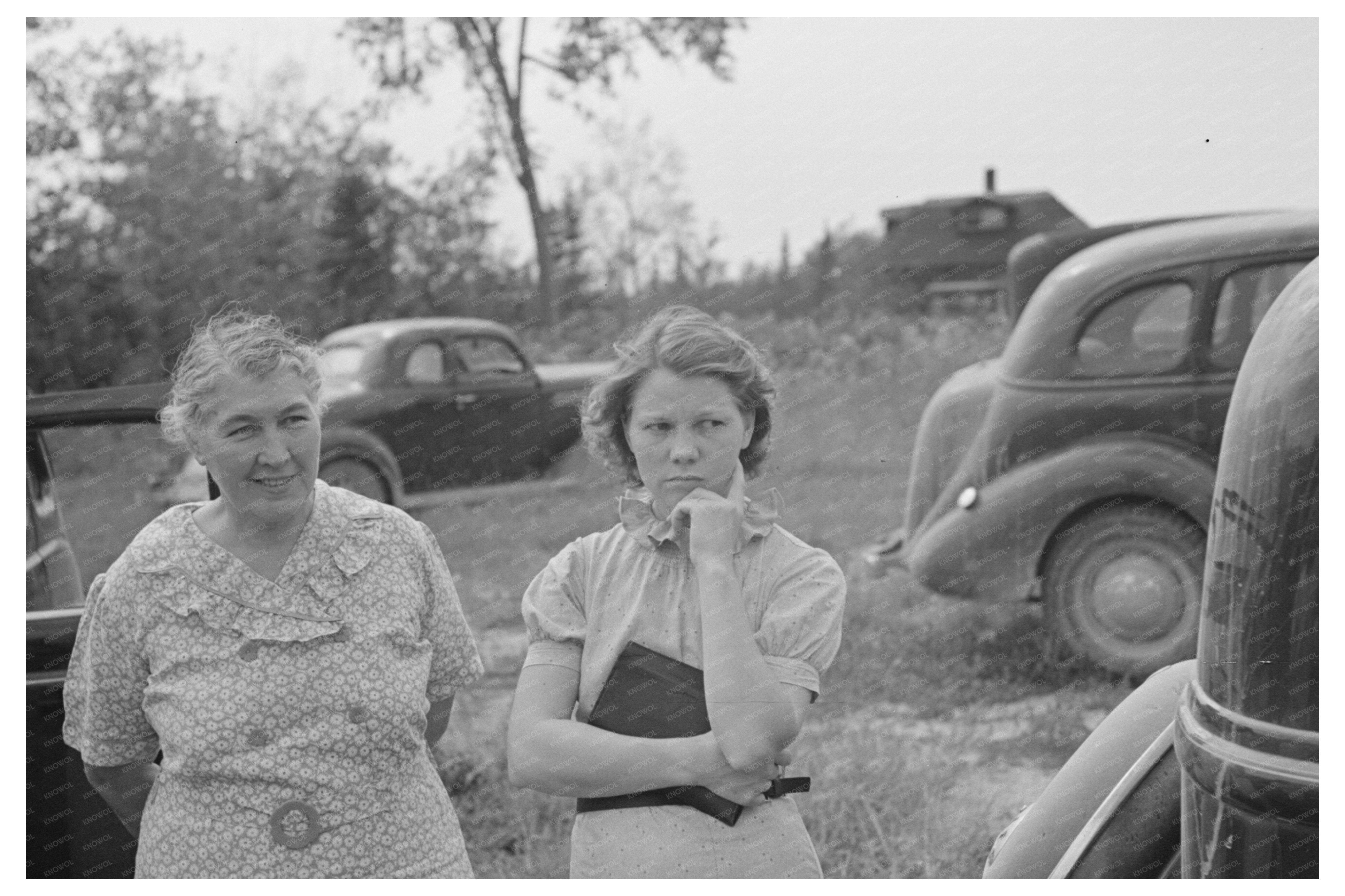 Women at Auction Sale Orth Minnesota August 1937