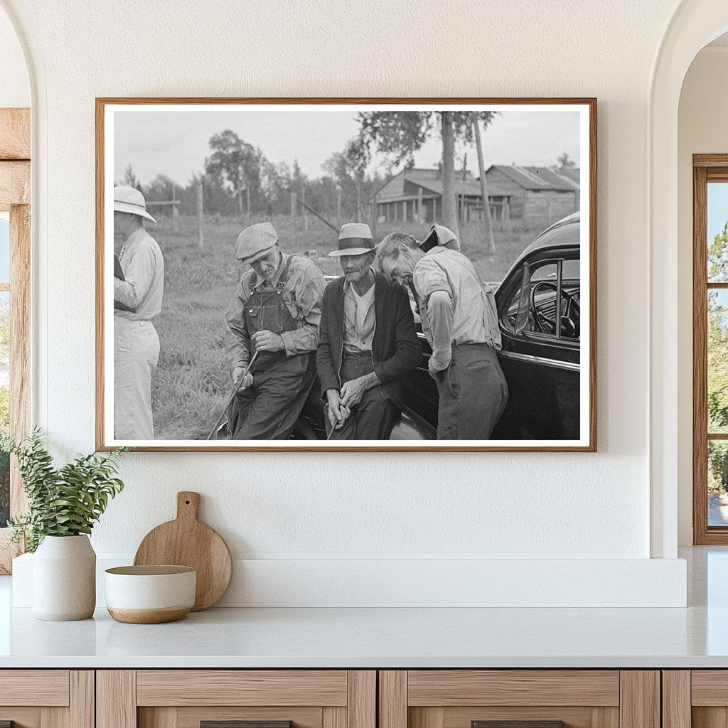 Farmers at S.W. Sparlin Auction Orth Minnesota August 1937