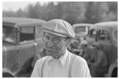 Farmer at S.W. Sparlin Auction Orth Minnesota August 1937