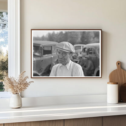 Farmer at S.W. Sparlin Auction Orth Minnesota August 1937