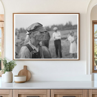 Old Farmer at S.W. Sparlin Auction Orth Minnesota 1937