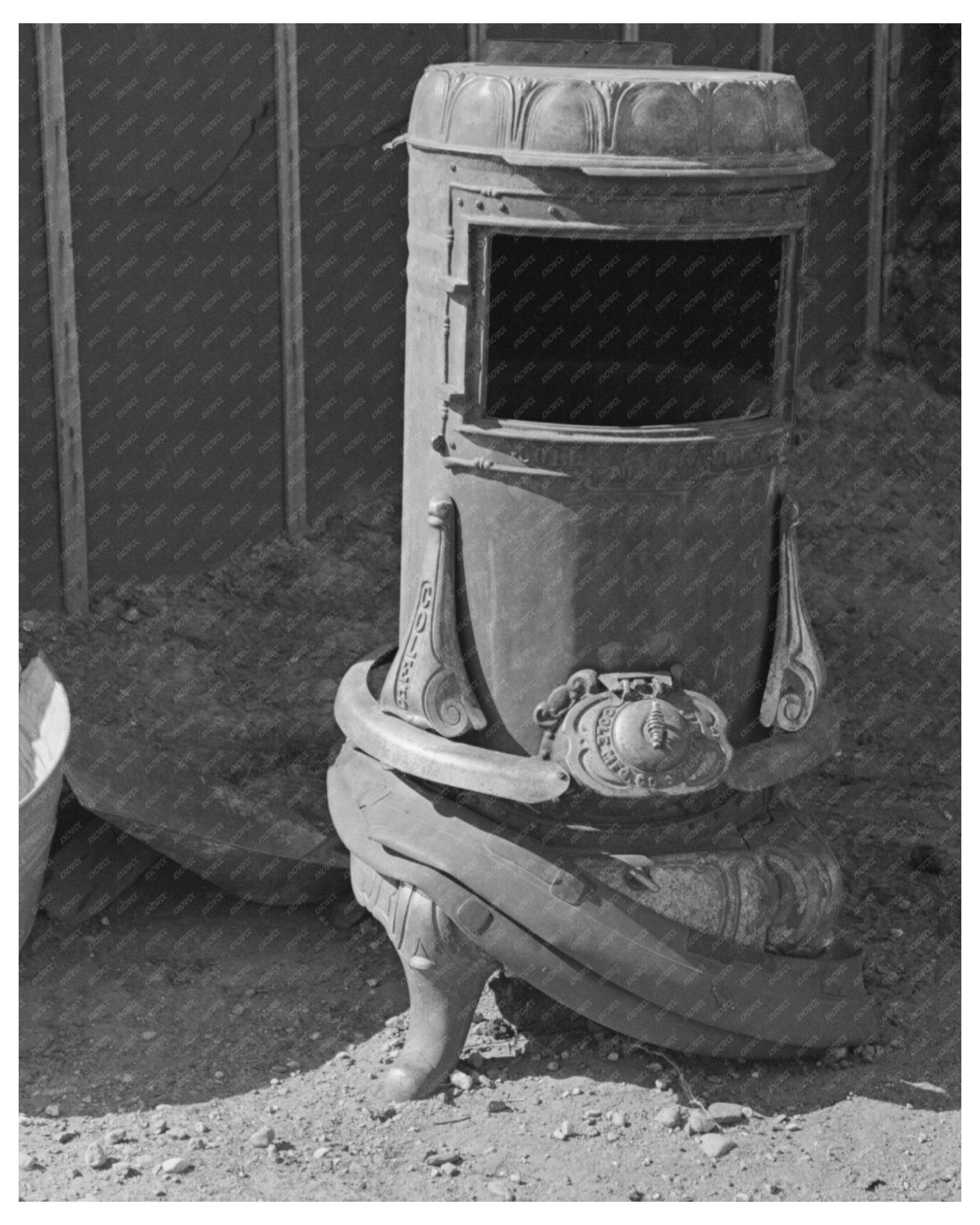 Vintage Stove in North Dakota Home September 1937