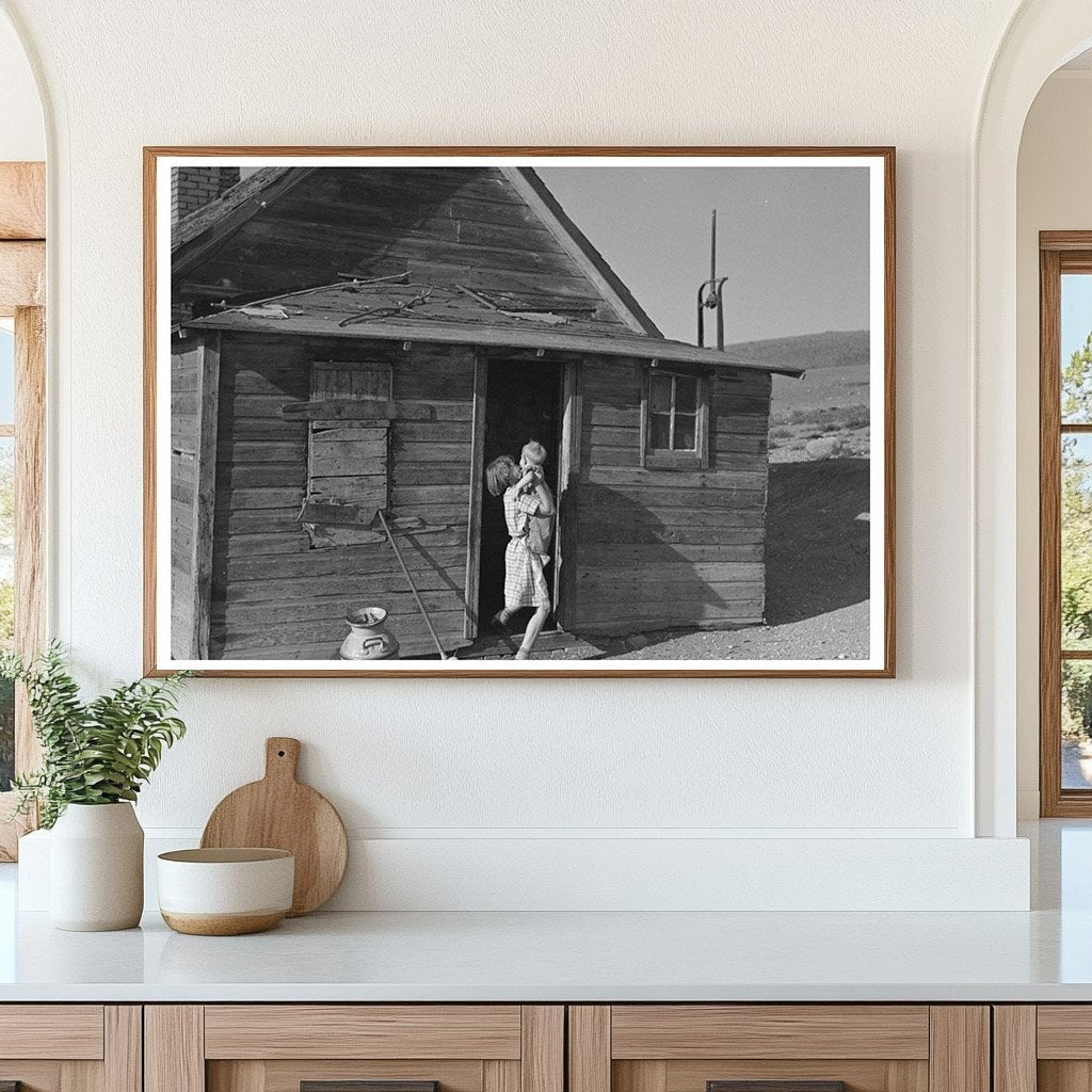 Children of Floyd Peaches North Dakota 1937 Black and White Photo