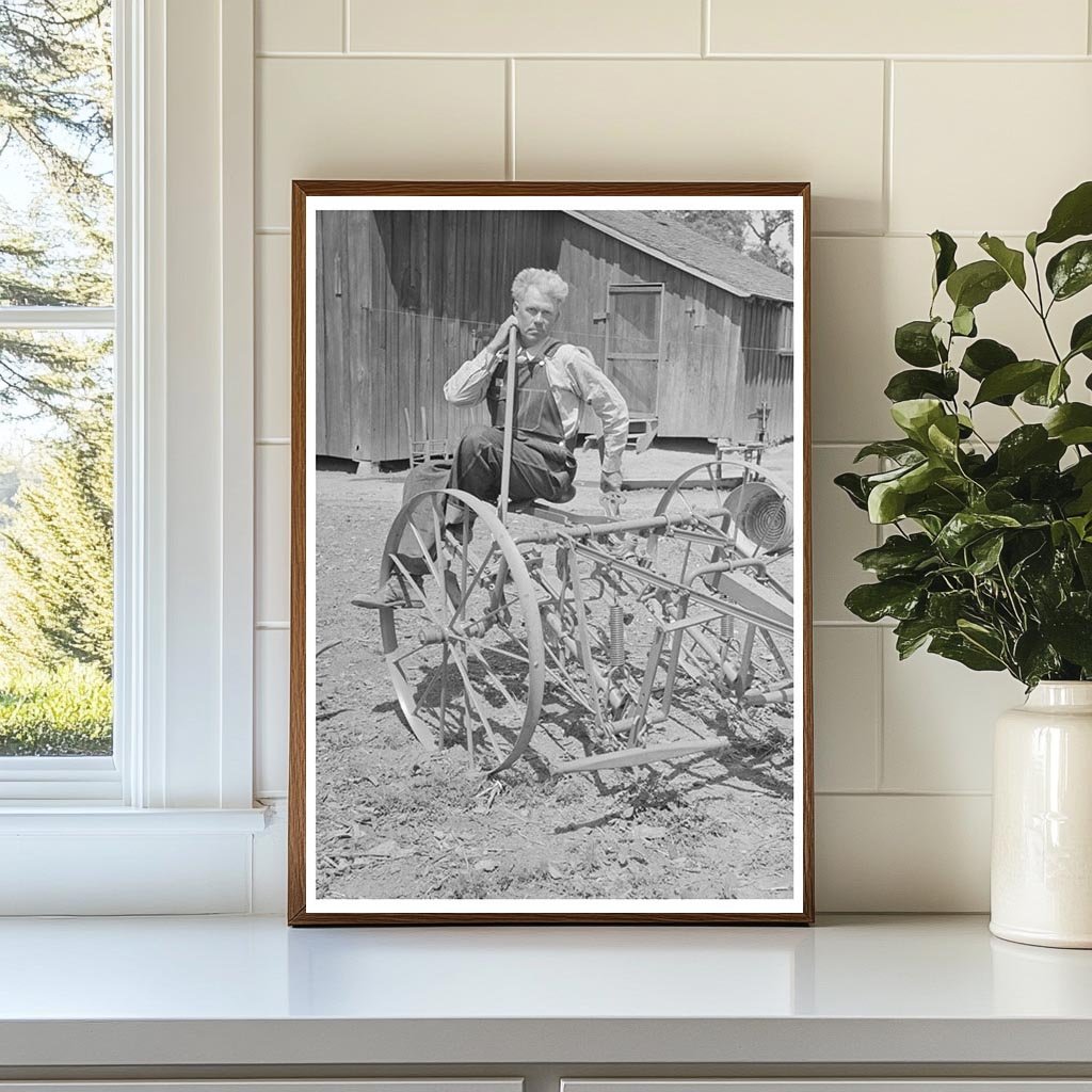 Sharecropper Cultivating Southeast Missouri Farms May 1938