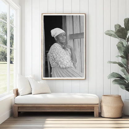 Vintage 1938 Woman in Southeast Missouri Farm Life